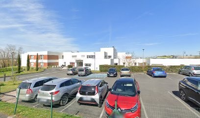 Résidence-retraite MBV - La Tour De Vigenna, Maison de Retraite à Senillé-Saint-Sauveur