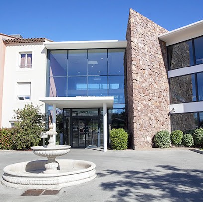 Ehpad Association Adef Résidences La Maison Des Micocouliers, Maison de Retraite à Roquebrune-sur-Argens