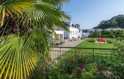 Résidence Château De Champlâtreux - Emeis, Maison de Retraite à Saintry-sur-Seine