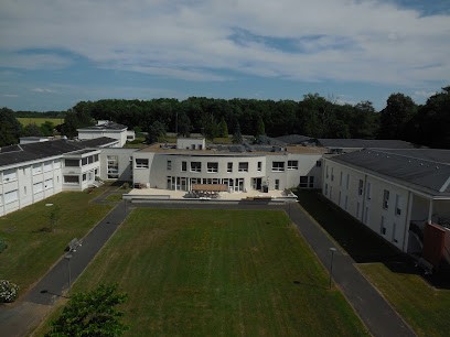 Departmental House Of Villecante Retreat, Maison de Retraite à Dry