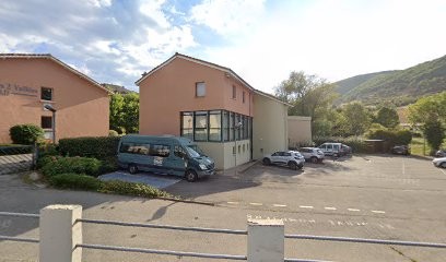 Maison De Retraite Des 2 Vallées, Maison de Retraite à Nant