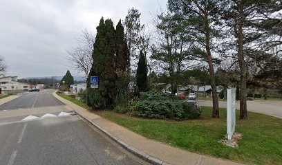 Maison De Retraite Claires Fontaines, Maison de Retraite à Saint-Vulbas