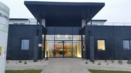 EHPAD L'Orée Du Golf, Maison de Retraite à Épron