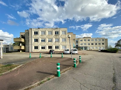 Hopital Psychiatrique Des Personnes âgées Chatelard, Maison de Retraite à Saint-Angel