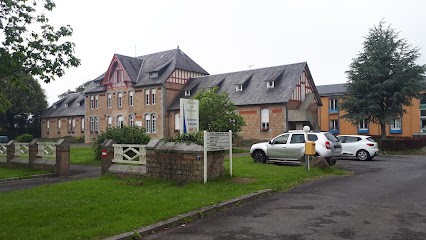 Maison De Retraite Georges Peuvrel, Maison de Retraite à La Haye-Pesnel