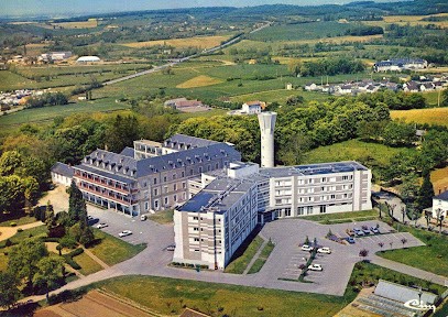 Center Medical Treatment De Pignelin, Maison de Retraite à Varennes-Vauzelles