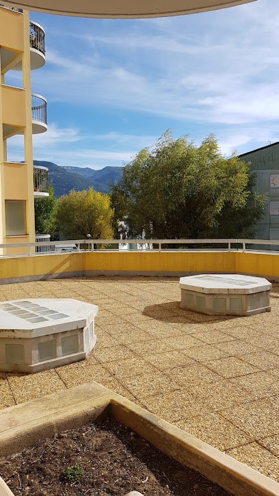 Foyer Logement, Maison de Retraite à Vinay