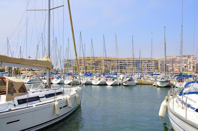 Residence Services Seniors DOMITYS - Silver Dunes, Maison de Retraite à Saint-Cyprien