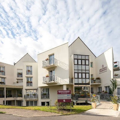 Résidence Harmonie - Ehpad à Moret-sur-Loing (77) | LNA Santé, Maison de Retraite à Moret-Loing-et-Orvanne