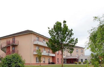 Résidence Les Tournesols De Cannes-Ecluse - EHPAD - Maison De Retraite Médicalisée - Pavonis Santé, Maison de Retraite à Cannes-Écluse