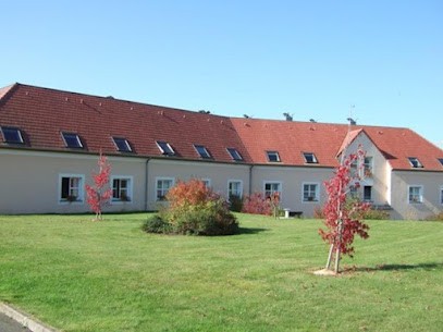 Le Champ de l'Ormeau, Maison de Retraite à Rouillon