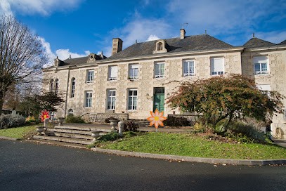 EHPAD Groupe Afp • Arc-en-Ciel, Maison de Retraite à Neuville-de-Poitou