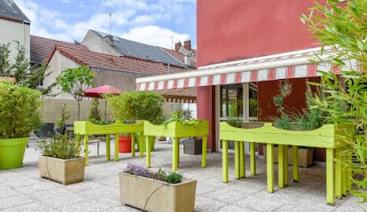 EHPAD Les Jardins Medicis Montceau Les Mines, Maison de Retraite à Montceau-les-Mines