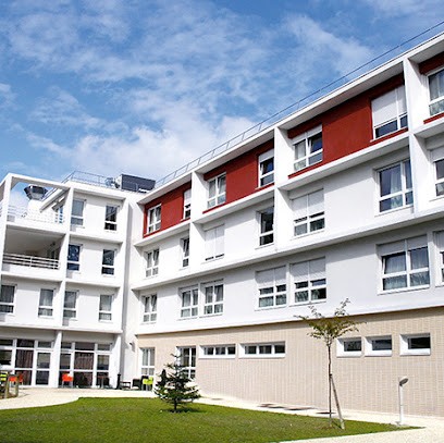Ehpad Association Adef Résidences La Maison De La Vallée Des Fleurs, Maison de Retraite à Stains
