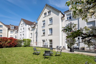 Normandy Cottage - Emeis, Maison de Retraite à Mandres-les-Roses