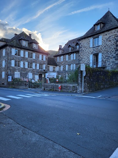 Fondation Bertrand, Maison de Retraite à Vic-sur-Cère