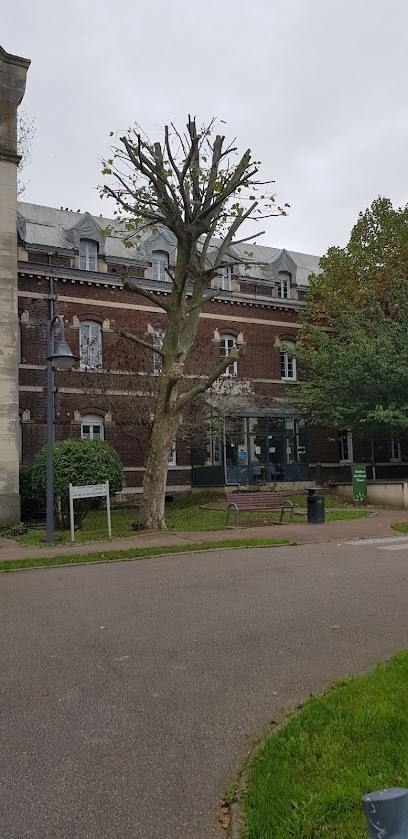 Maison De Retraite Les Champs Fleuris, Maison de Retraite à Gisors