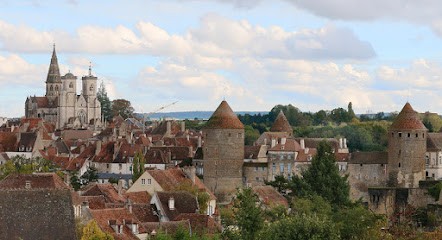 Résidence Services Seniors Saint-Benoît - France, Maison de Retraite à Semur-en-Auxois