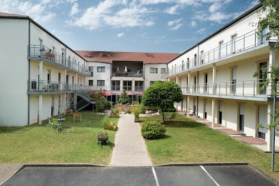 Résidence EHPAD La Rose Des Vents UNIVI, Maison de Retraite à Ruaudin