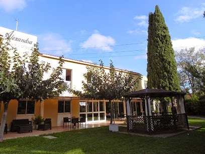 House Retreat Alexandra, Maison de Retraite à Ollioules