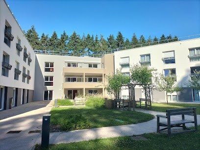 EHPAD SAINT SATURNIN, Maison de Retraite à Saint-Saturnin