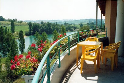 Maison De Retraite Des 3 Lacs, Maison de Retraite à Monclar-de-Quercy