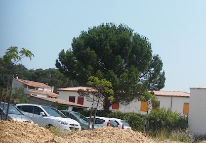 Maison de Retraite Les Oliviers, Maison de Retraite à Montfrin
