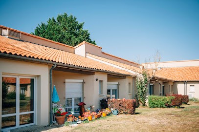 Fondation Partage Et Vie - EHPAD La Nougeraie - Usson-du-Poitou, Maison de Retraite à Usson-du-Poitou