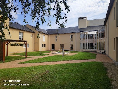 Résidence Autonomie Les Tamaris, Maison de Retraite à Vernoil-le-Fourrier