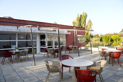 EHPAD Résidence Les Peupliers, Maison de Retraite à La Penne-sur-Huveaune